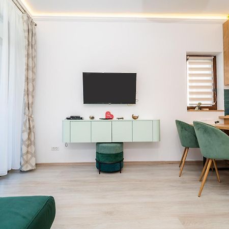 Cross Caraiman View 1 Apartman Szászbuda Kültér fotó