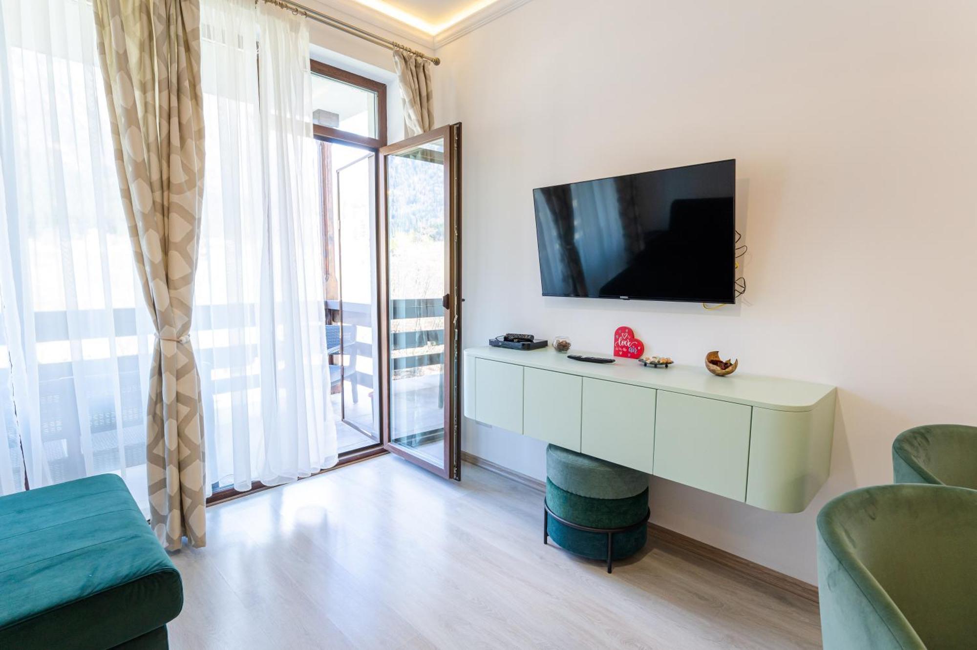 Cross Caraiman View 1 Apartman Szászbuda Kültér fotó